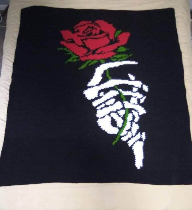 Rose Skull Hand Graphghan Pattern