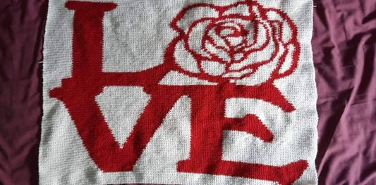 Love Rose Throw Graphghan Pattern-Valentines Day Pattern