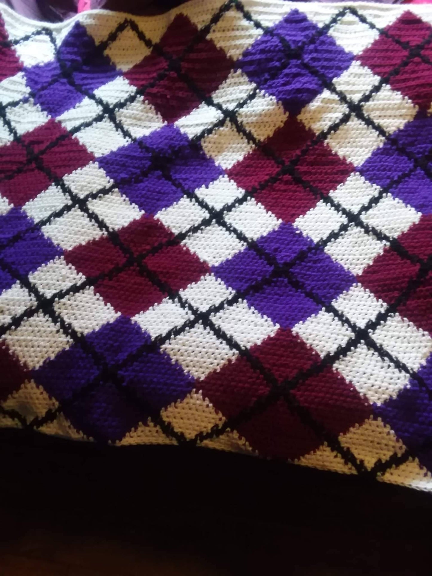 Diamond Plaid Throw Graphghan Pattern